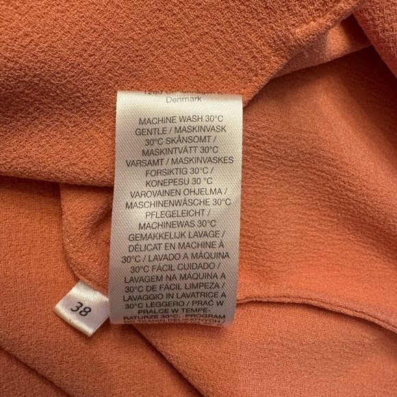 Hoffman Copenhagen Ava flutter sleeved button down blouse US 8 sized Euro 38 - Picture 10 of 12